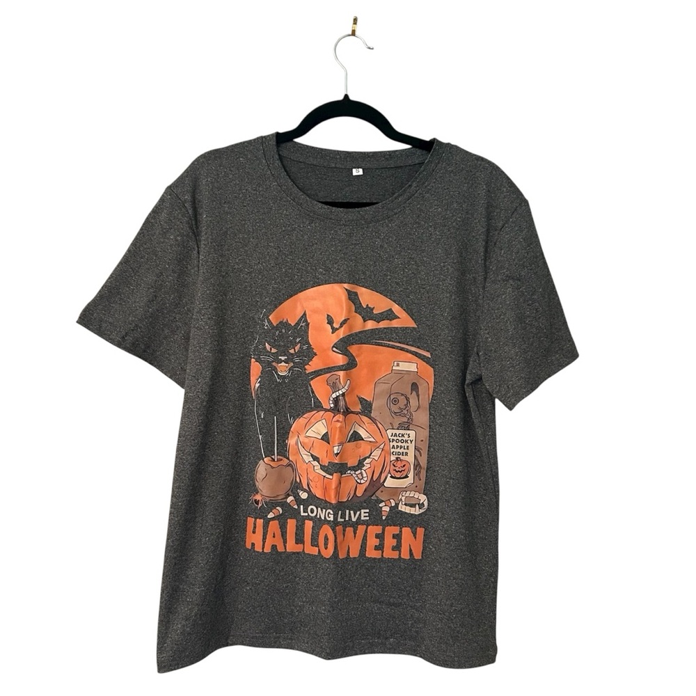 Bundle of Two Halloween Jackolantern Skeleton Gray Shirts Women’s Size Small
